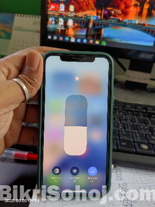 I phone xs 64 gb